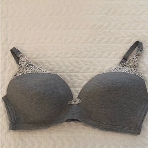 Nursing bra, motherhood maternity size 38D